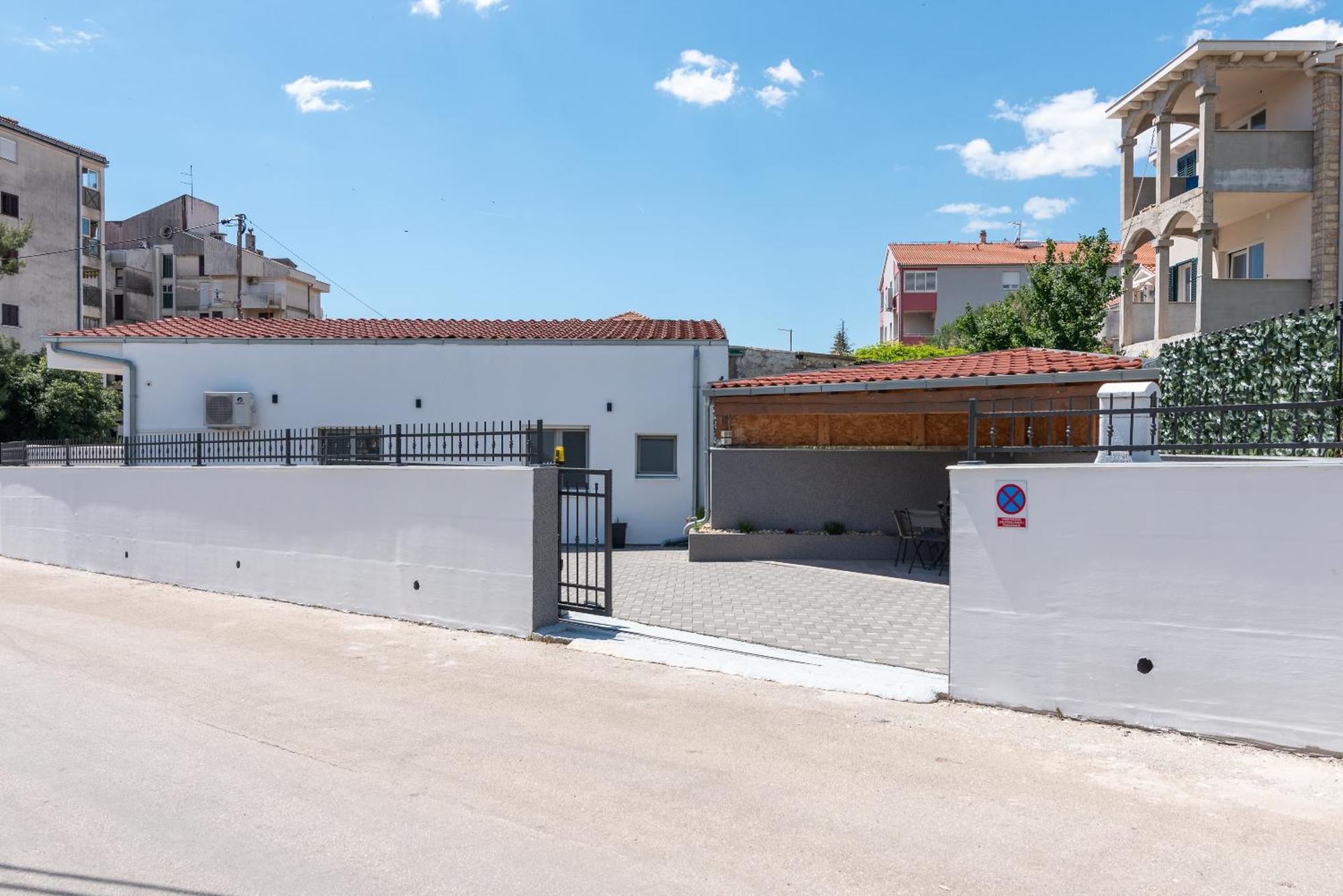 Apartman Dino Trogir Exterior foto